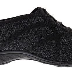 Skechers Women Lightweight Slip On Walking Shoes Relaxed Fit: Breathe Easy-Fortune Knit