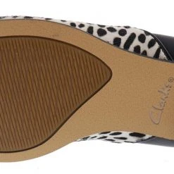 Clarks Of England Clarks Women's Pure Tone Black Dressy Flats 19 Clarks Of England Clarks Women's Pure Tone Black Dressy Flats