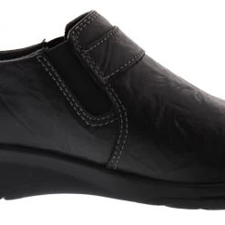 Clarks Of England Clarks Women's Cheyn Crystal Crinkle Slip On Loafer