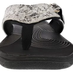 Clarks Of England Clarks Women Sandals Lightweight Flip Flops Breeze Sea Womens