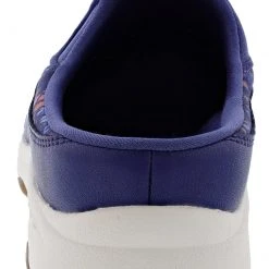 Easy Spirit Women's TravelTime WW Width Classic Mule Clogs