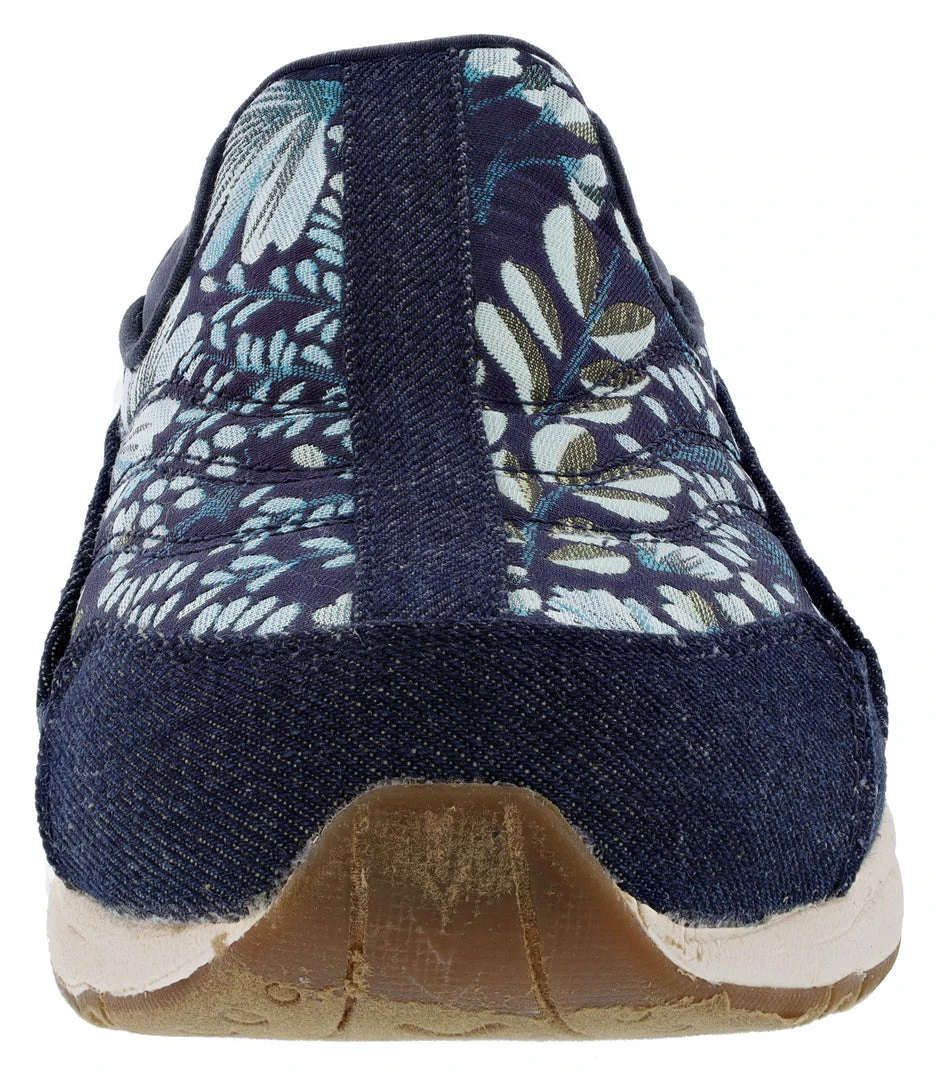 Easy Spirit Women's TravelTime Athletic Clogs 3 Easy Spirit Women's TravelTime Athletic Clogs