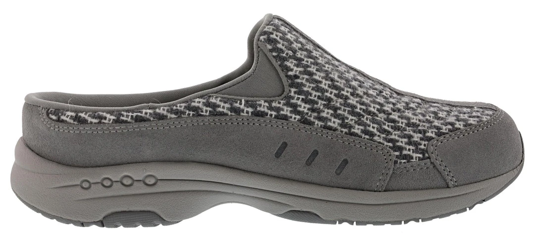 Easy Spirit Women's TravelTime Athletic Clogs 13 Easy Spirit Women's TravelTime Athletic Clogs