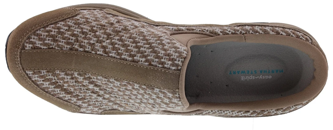 Easy Spirit Women's TravelTime Athletic Clogs 10 Easy Spirit Women's TravelTime Athletic Clogs