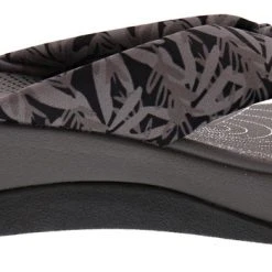 Clarks Of England Clarks Women's Summer Sandals Thick Sole Flip Flops Arla Glison