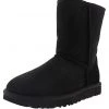 UGG Classic Short II Women Pull On Winter Boots