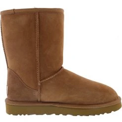 UGG Classic Short II Women Pull On Winter Boots