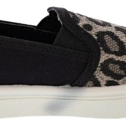 Oomphies Toddler's Madison Lightweight Slip On Sneakers