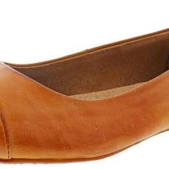 Softwalk Women's Napa 2E Wide Width Slip On Ballerina Flats