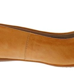 Softwalk Women's Napa 2E Wide Width Slip On Ballerina Flats