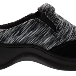 Softwalk Women's Alcon Narrow Width Slip On Clogs