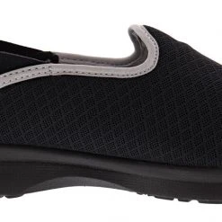 Softwalk Women's Simba Narrow Width Slip On Walking Shoes 42 Softwalk Women's Simba Narrow Width Slip On Walking Shoes