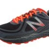 New Balance Men Walking Trail Wide Width Cushioned Running Sneakers MTHIERS