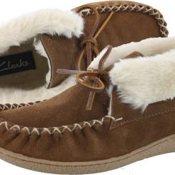 Clarks Of England Clarks Women Warm Cozy Easy On Slip On Booties Slippers