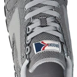 Brooks Mens Retro Walking Running Sneakers Chariot