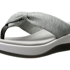 Clarks Of England Clarks Women Arla Glison Thong Sandals With Arch Support 93 Clarks Of England Clarks Women Arla Glison Thong Sandals With Arch Support