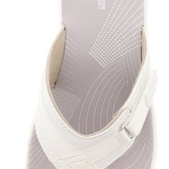 Clarks Of England Clarks Women Sandals Lightweight Flip Flops Breeze Sea Womens